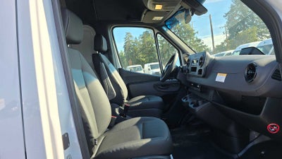 2025 Mercedes-Benz Sprinter 2500 Standard Roof I4 Diesel 144" RWD