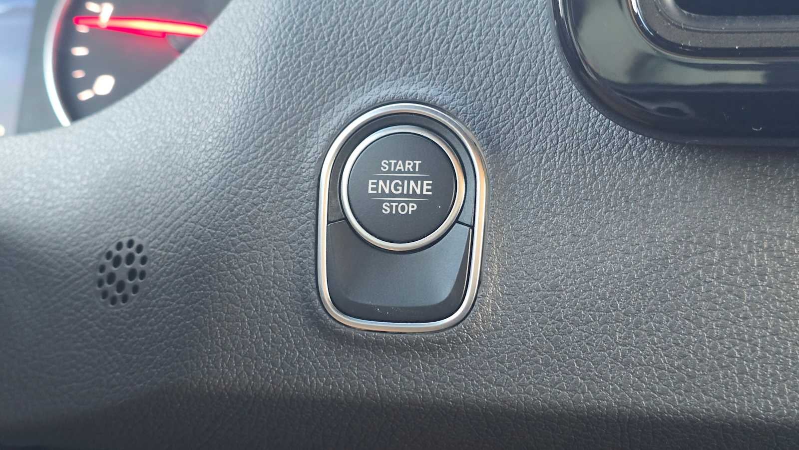 2026 Mercedes-Benz Sprinter 2500 Standard Roof I4 Diesel 144" RWD