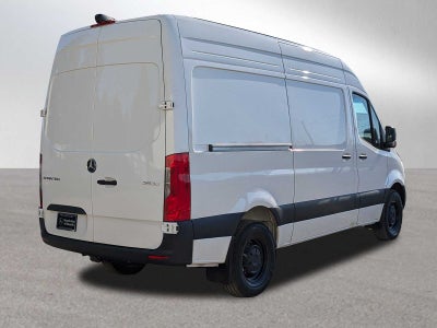 2026 Mercedes-Benz Sprinter 2500 Standard Roof I4 Diesel HO 144" RWD