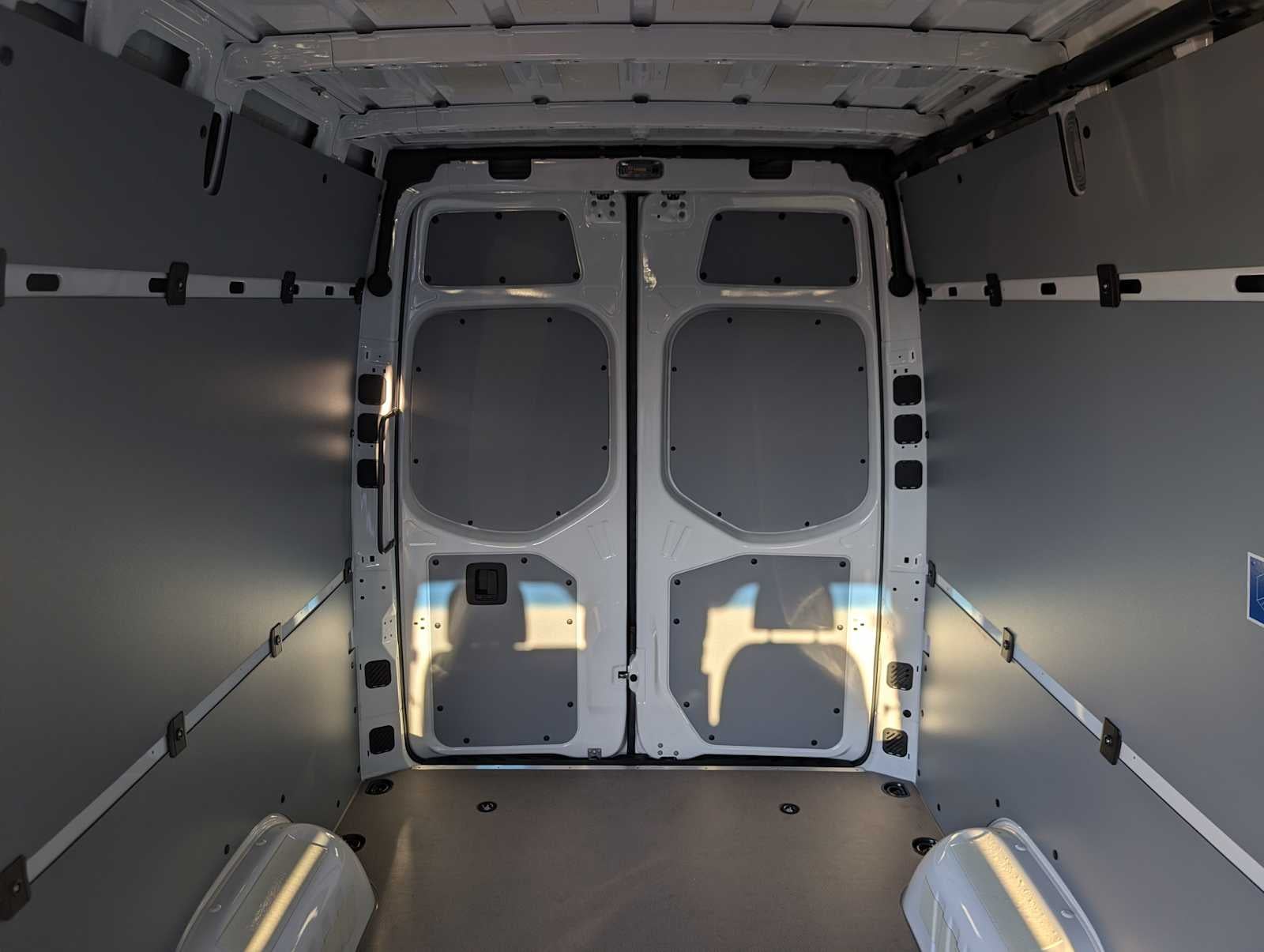 2026 Mercedes-Benz Sprinter 2500 Standard Roof I4 Diesel HO 144" RWD