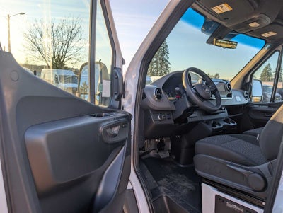 2026 Mercedes-Benz Sprinter 2500 Standard Roof I4 Diesel HO 144" RWD