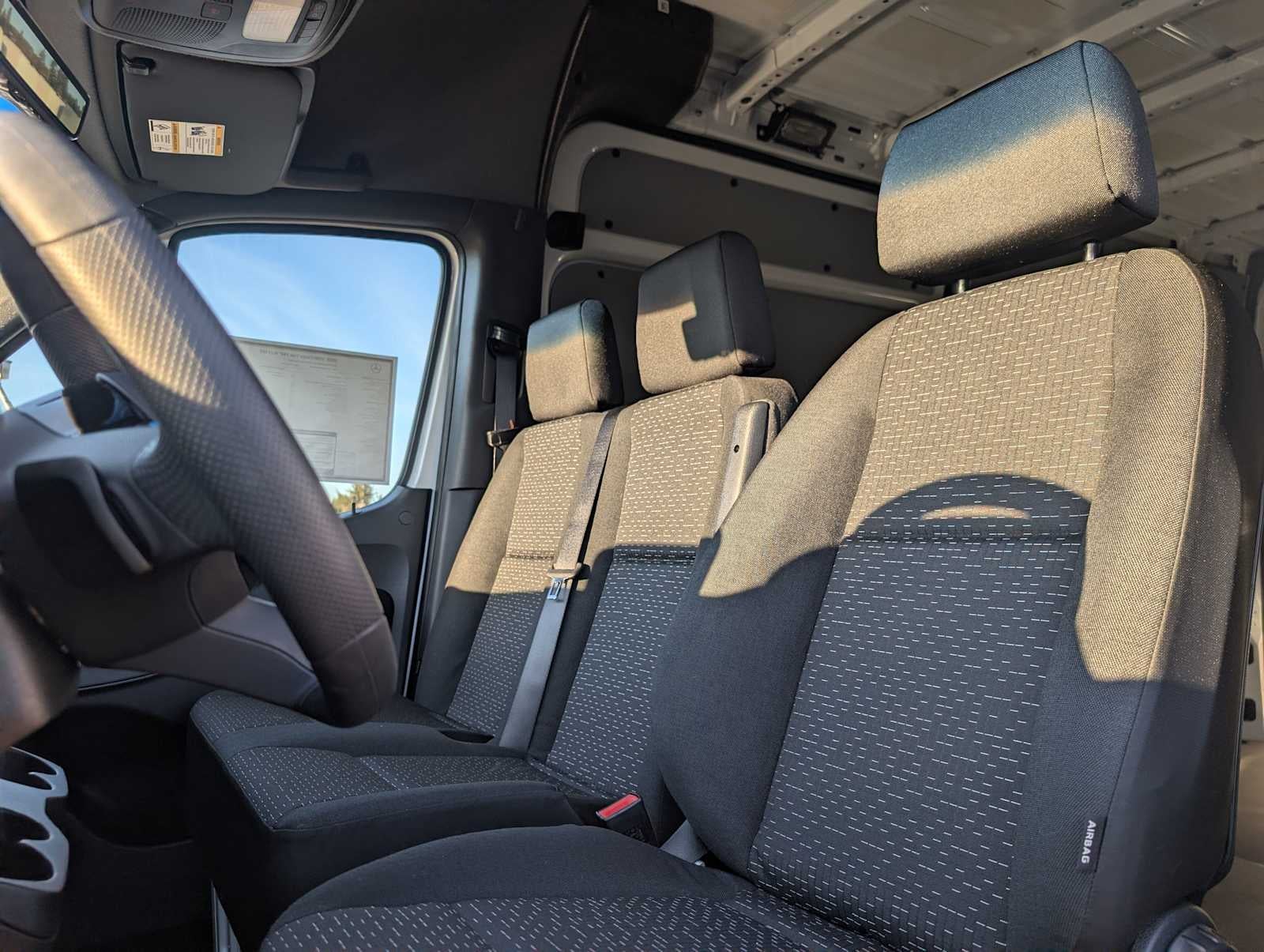 2026 Mercedes-Benz Sprinter 2500 Standard Roof I4 Diesel HO 144" RWD