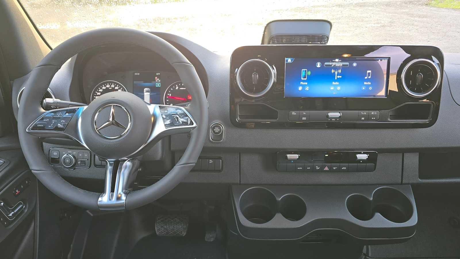 2026 Mercedes-Benz Sprinter 2500 Standard Roof I4 Diesel HO 144" AWD