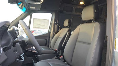 2026 Mercedes-Benz Sprinter 2500 Standard Roof I4 Diesel HO 144" AWD
