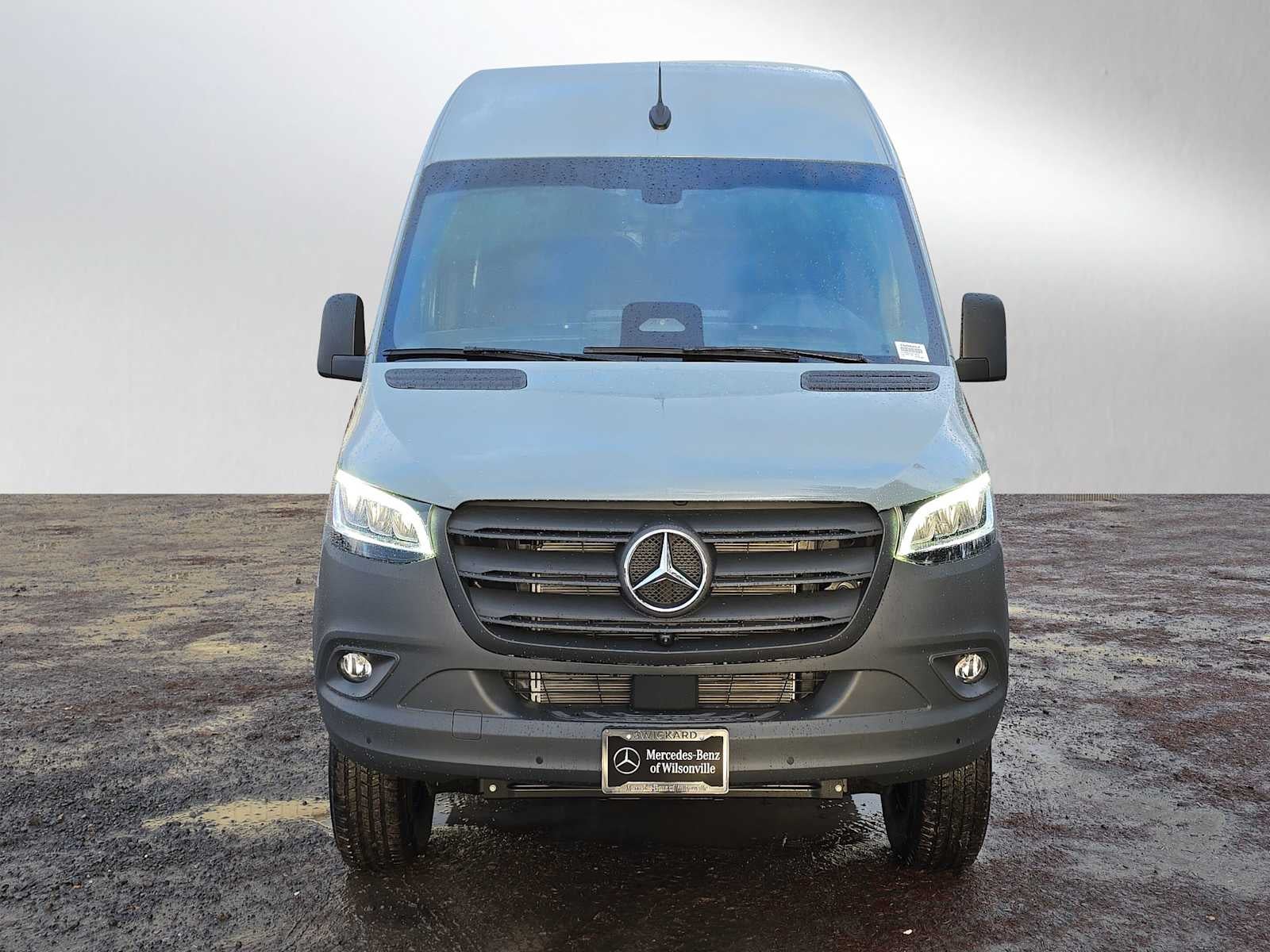 2026 Mercedes-Benz Sprinter 2500 Standard Roof I4 Diesel HO 144" AWD