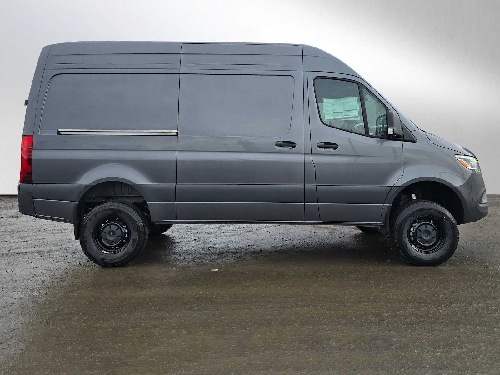 2026 Mercedes-Benz Sprinter 2500 Standard Roof I4 Diesel HO 144" AWD