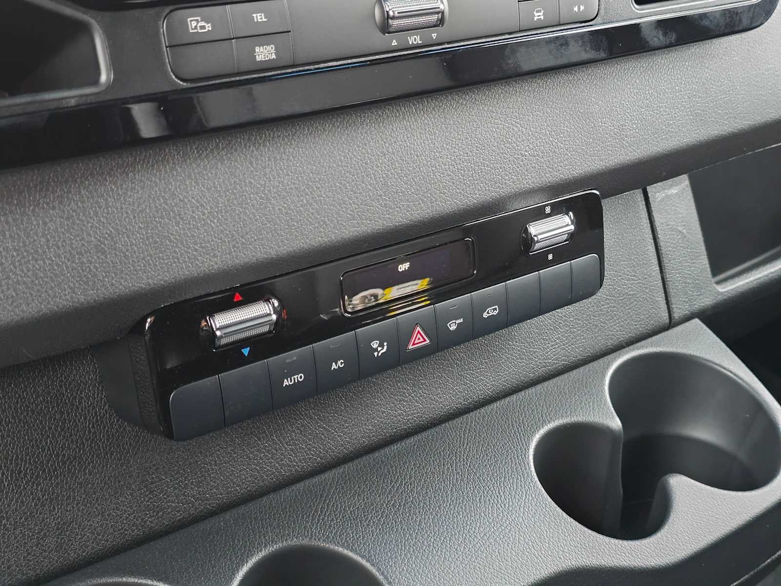 2026 Mercedes-Benz Sprinter 2500 Standard Roof I4 Diesel HO 144" AWD