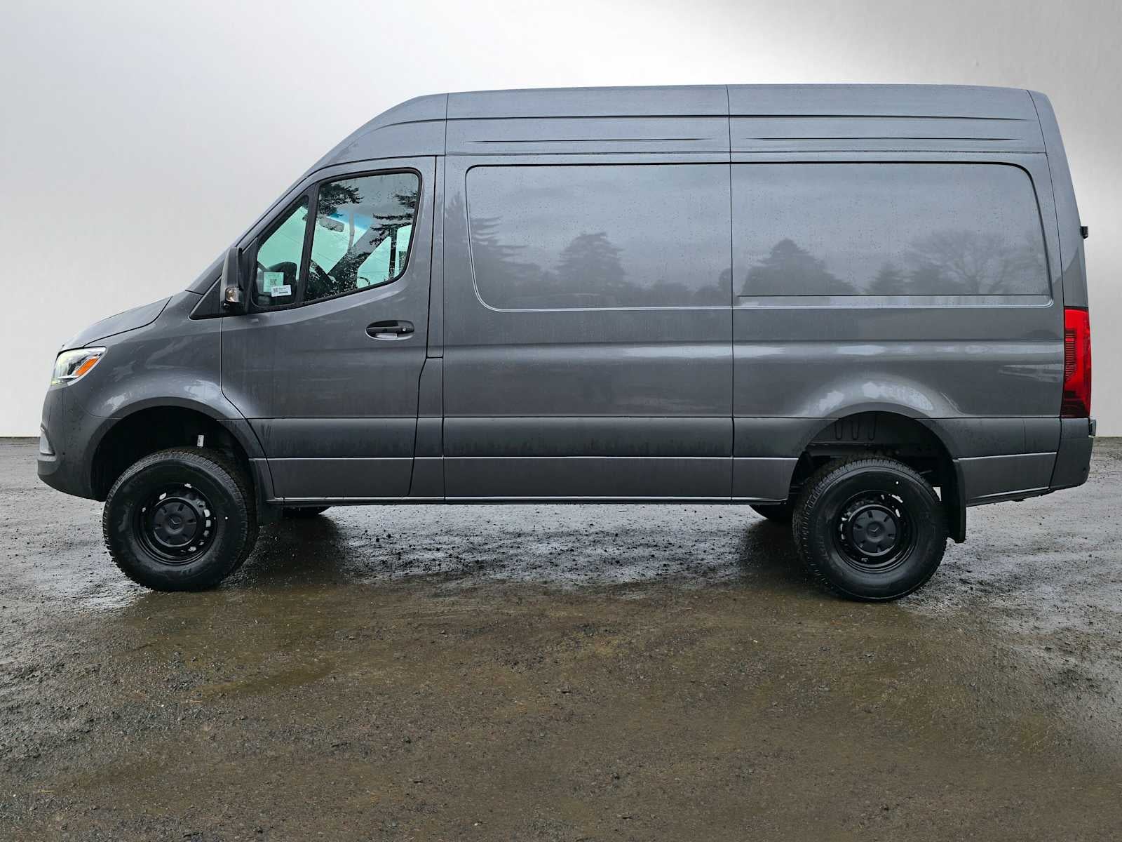 2026 Mercedes-Benz Sprinter 2500 Standard Roof I4 Diesel HO 144" AWD