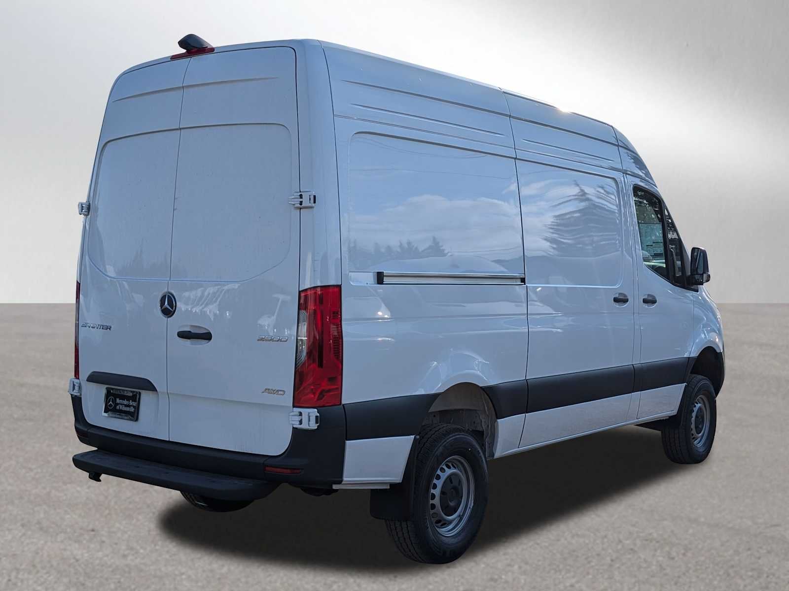 2025 Mercedes-Benz Sprinter 2500 Standard Roof I4 Diesel HO 144" AWD