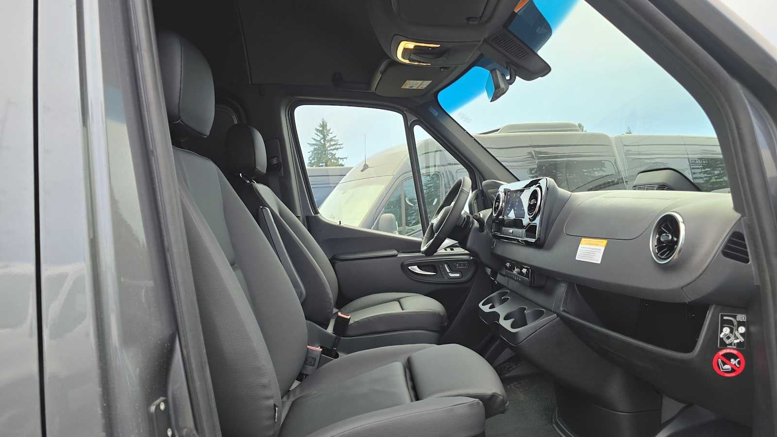 2026 Mercedes-Benz Sprinter 2500 Standard Roof I4 Diesel HO 144" AWD