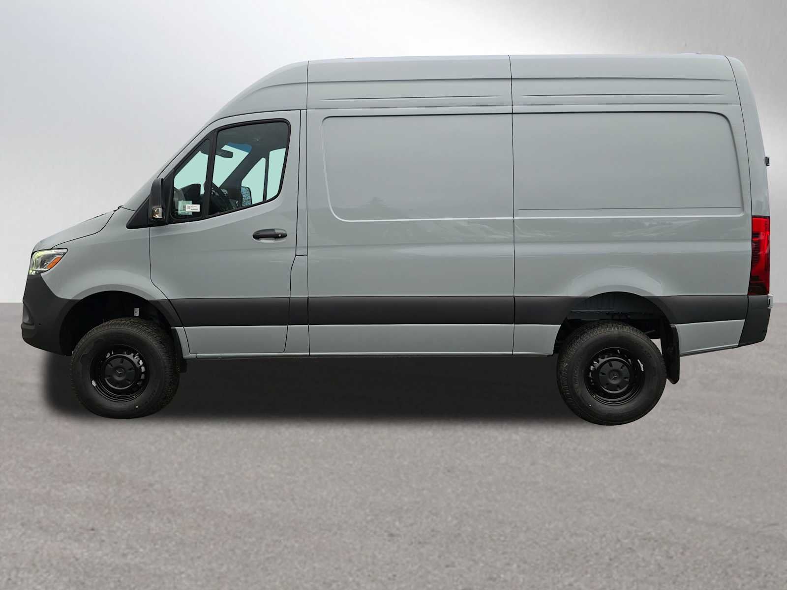 2026 Mercedes-Benz Sprinter 2500 Standard Roof I4 Diesel HO 144" AWD