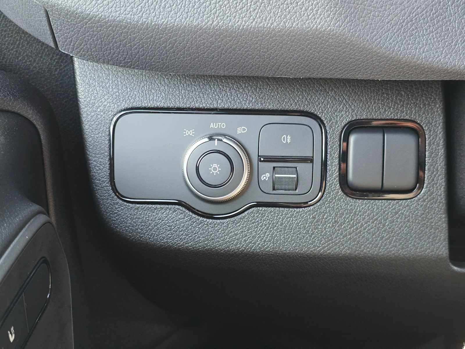 2025 Mercedes-Benz Sprinter 2500 Standard Roof I4 Diesel HO 144" AWD