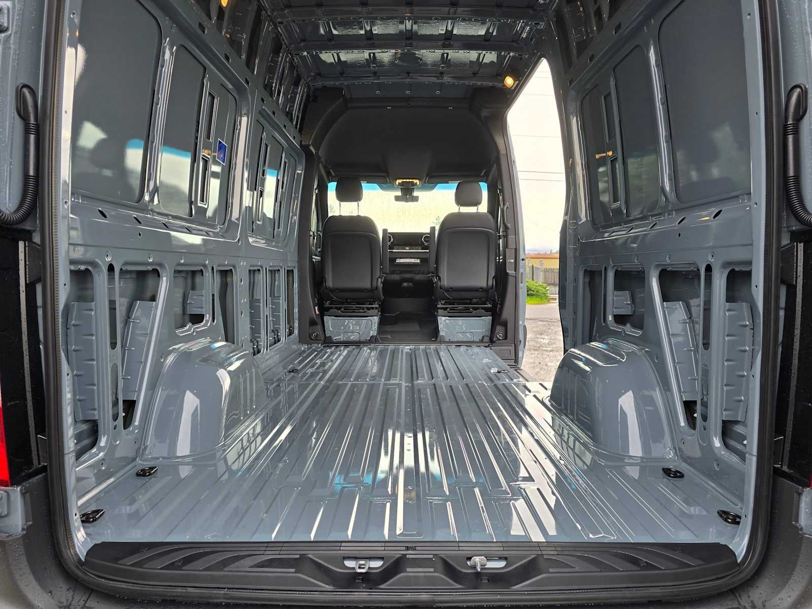 2026 Mercedes-Benz Sprinter 2500 Standard Roof I4 Diesel HO 144" AWD