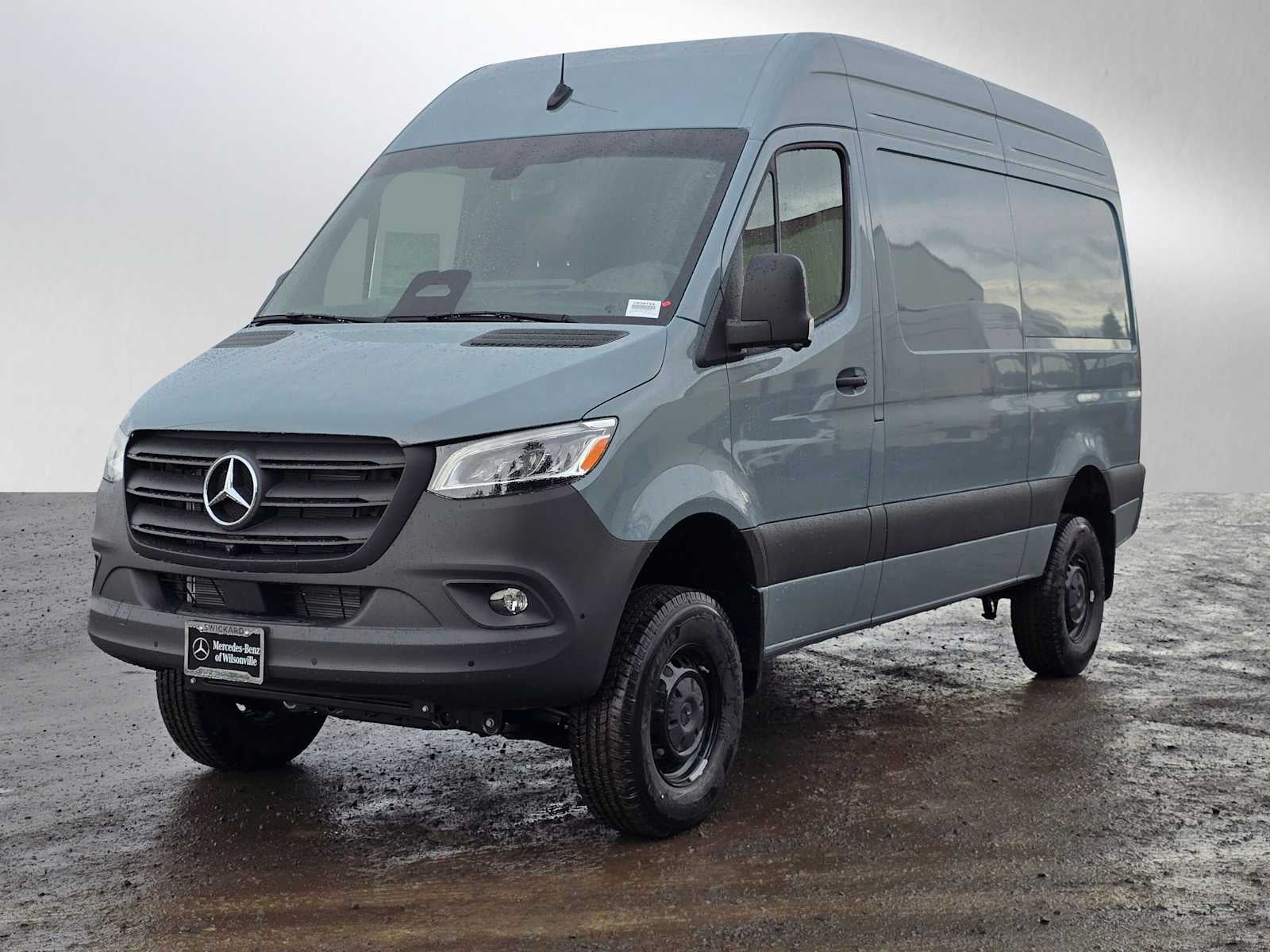 2026 Mercedes-Benz Sprinter 2500 Standard Roof I4 Diesel HO 144" AWD