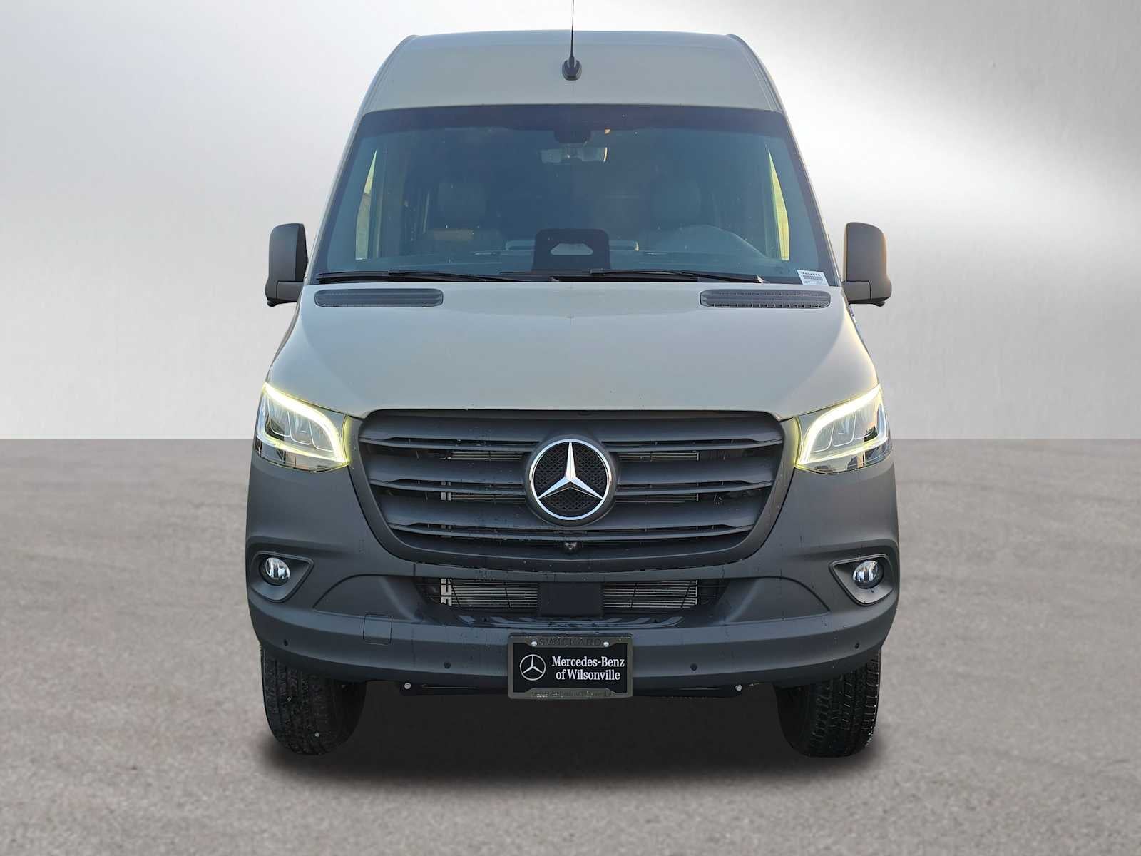 2026 Mercedes-Benz Sprinter 2500 Standard Roof I4 Diesel HO 144" AWD