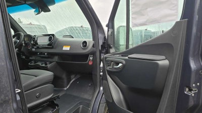 2026 Mercedes-Benz Sprinter 2500 Standard Roof I4 Diesel HO 144" AWD