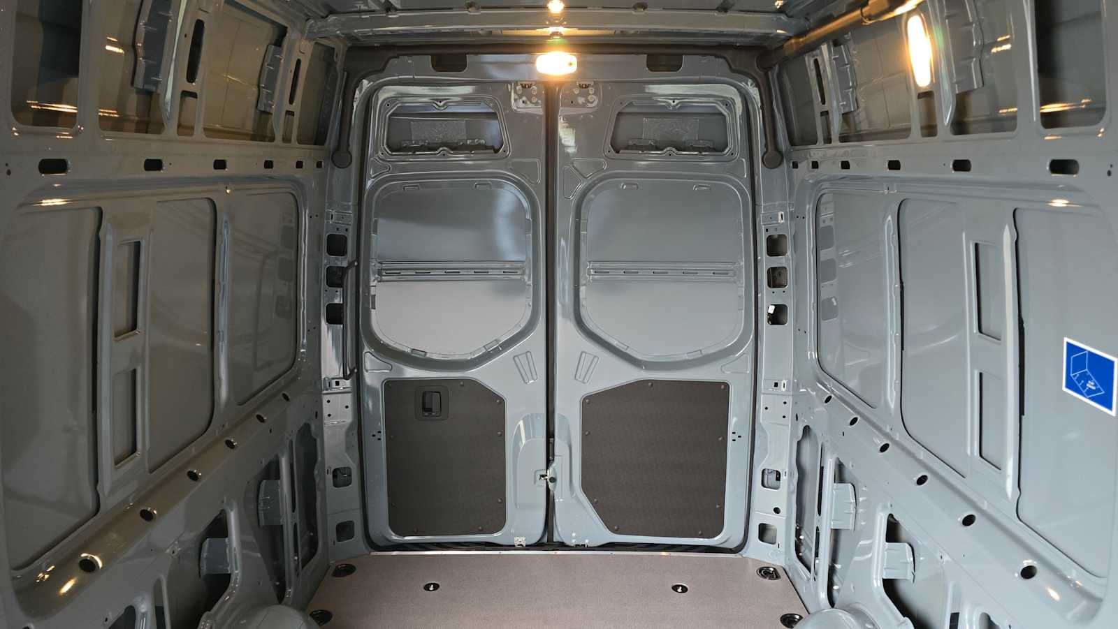 2025 Mercedes-Benz Sprinter 2500 Standard Roof I4 Diesel HO 144" AWD