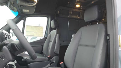 2025 Mercedes-Benz Sprinter 2500 Standard Roof I4 Diesel HO 144" AWD