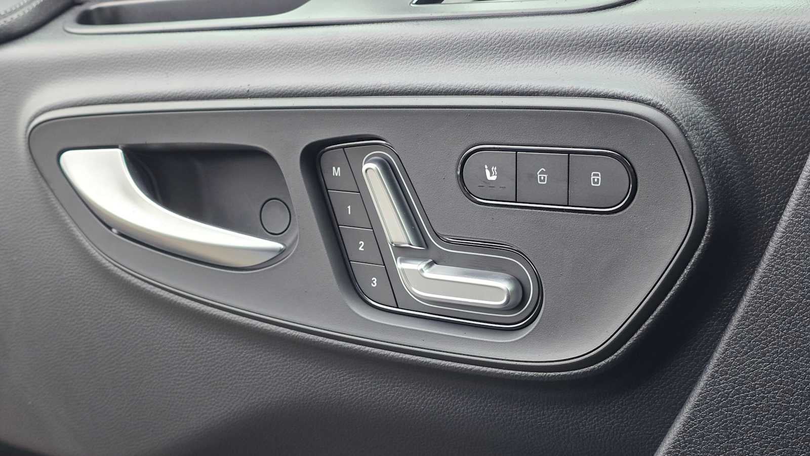 2025 Mercedes-Benz Sprinter 2500 Standard Roof I4 Diesel HO 144" AWD