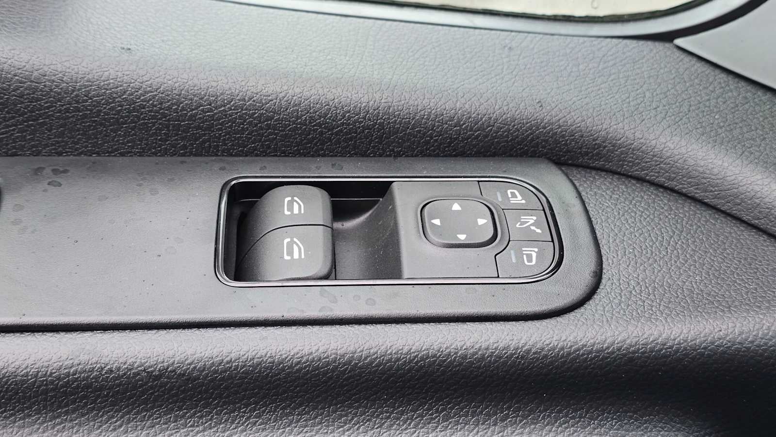 2025 Mercedes-Benz Sprinter 2500 Standard Roof I4 Diesel HO 144" AWD