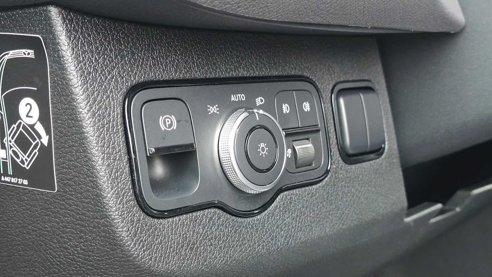 2025 Mercedes-Benz Sprinter 2500 Standard Roof I4 Diesel HO 144" AWD