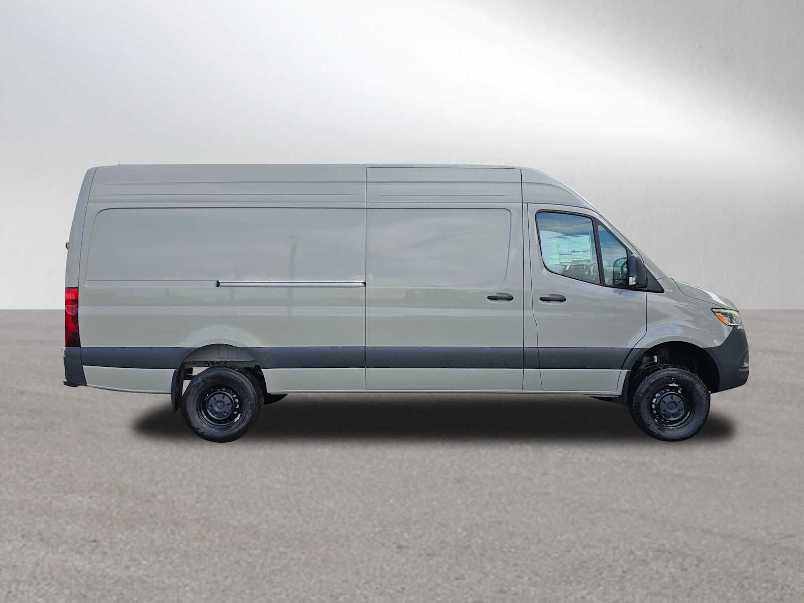 2026 Mercedes-Benz Sprinter 2500 High Roof I4 Diesel HO 170" AWD