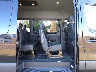 2025 Mercedes-Benz Sprinter 2500 Standard Roof I4 Diesel 144" RWD