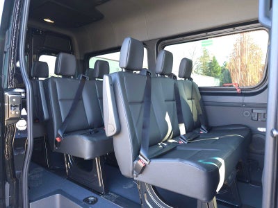 2025 Mercedes-Benz Sprinter 2500 Standard Roof I4 Diesel 144" RWD