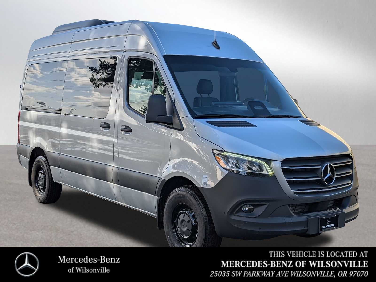 2025 Mercedes-Benz Sprinter 2500 Standard Roof I4 Diesel 144" RWD