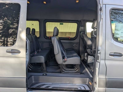 2025 Mercedes-Benz Sprinter 2500 Standard Roof I4 Diesel 144" RWD