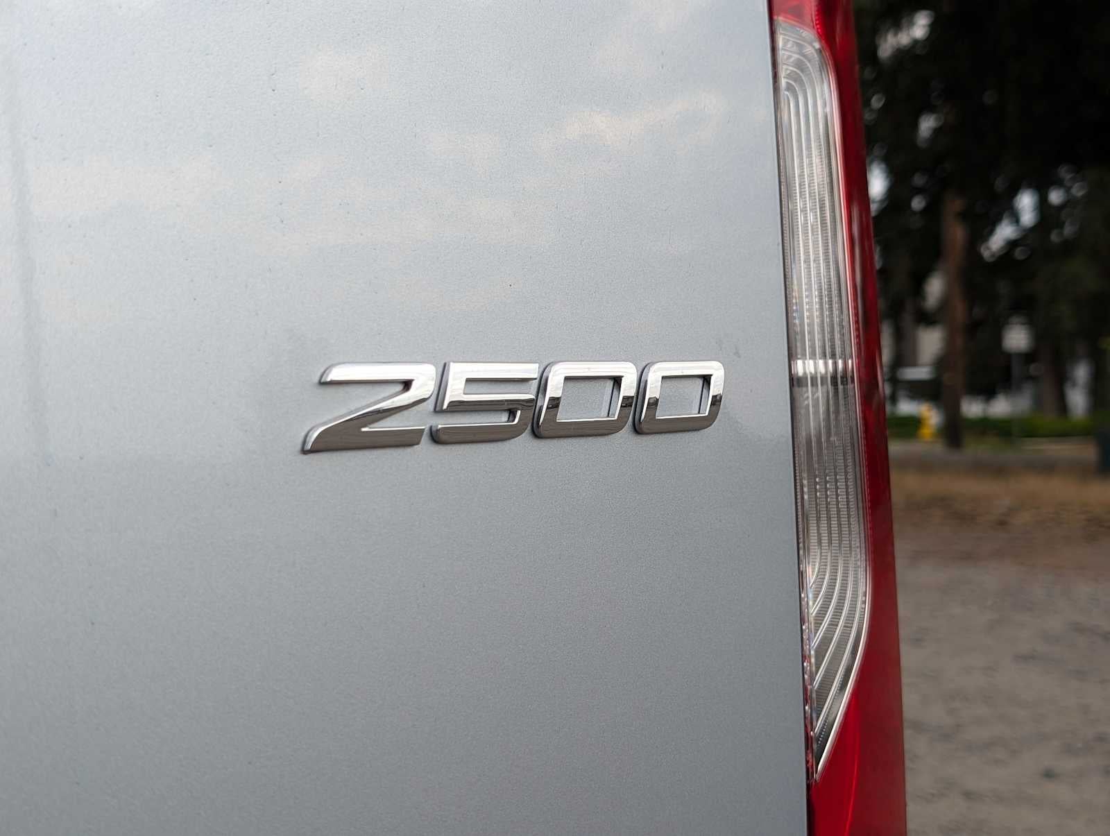 2025 Mercedes-Benz Sprinter 2500 Standard Roof I4 Diesel 144" RWD