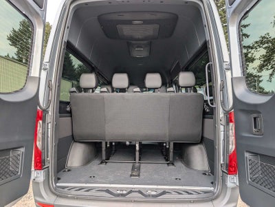 2025 Mercedes-Benz Sprinter 2500 Standard Roof I4 Diesel 144" RWD