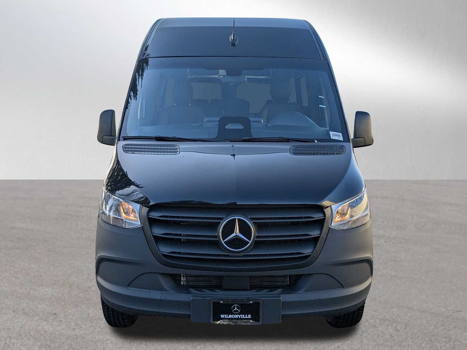 2025 Mercedes-Benz Sprinter 2500 Standard Roof I4 Diesel 144" RWD