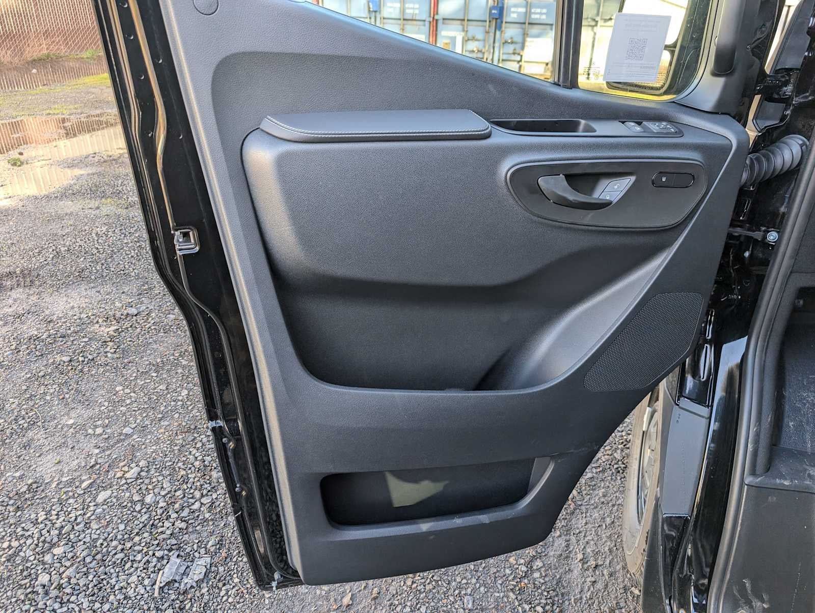 2025 Mercedes-Benz Sprinter 2500 Standard Roof I4 Diesel 144" RWD