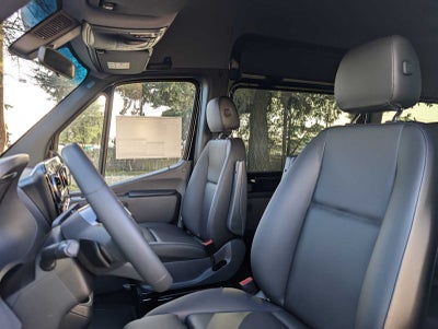 2025 Mercedes-Benz Sprinter 2500 Standard Roof I4 Diesel 144" RWD