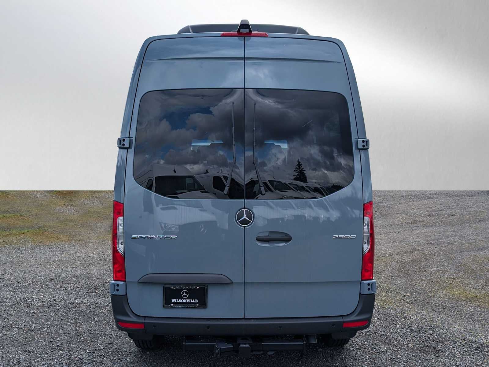 2025 Mercedes-Benz Sprinter 2500 Standard Roof I4 Diesel 144" RWD