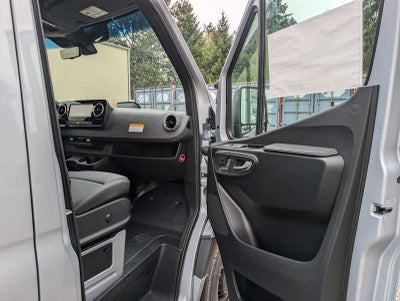 2025 Mercedes-Benz Sprinter 2500 Standard Roof I4 Diesel 144" RWD