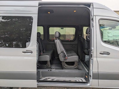 2025 Mercedes-Benz Sprinter 2500 Standard Roof I4 Diesel 144" RWD