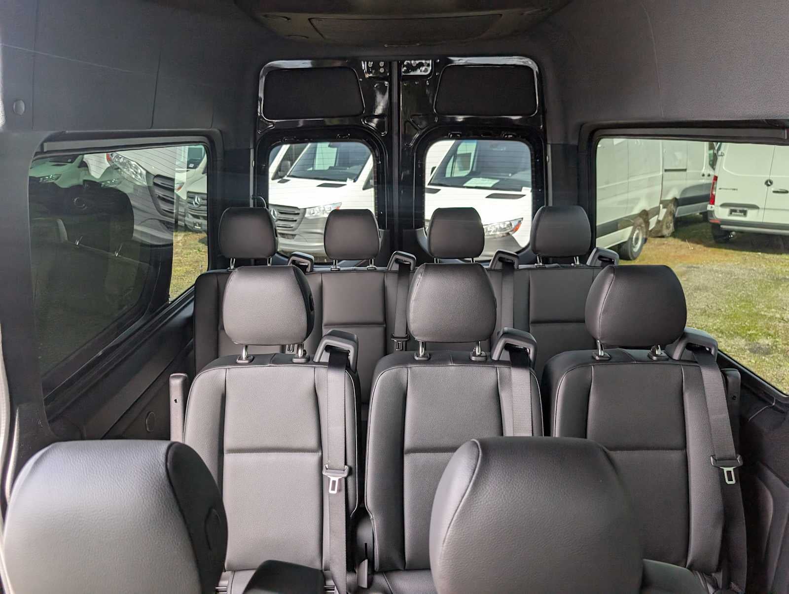 2025 Mercedes-Benz Sprinter 2500 Standard Roof I4 Diesel 144" RWD