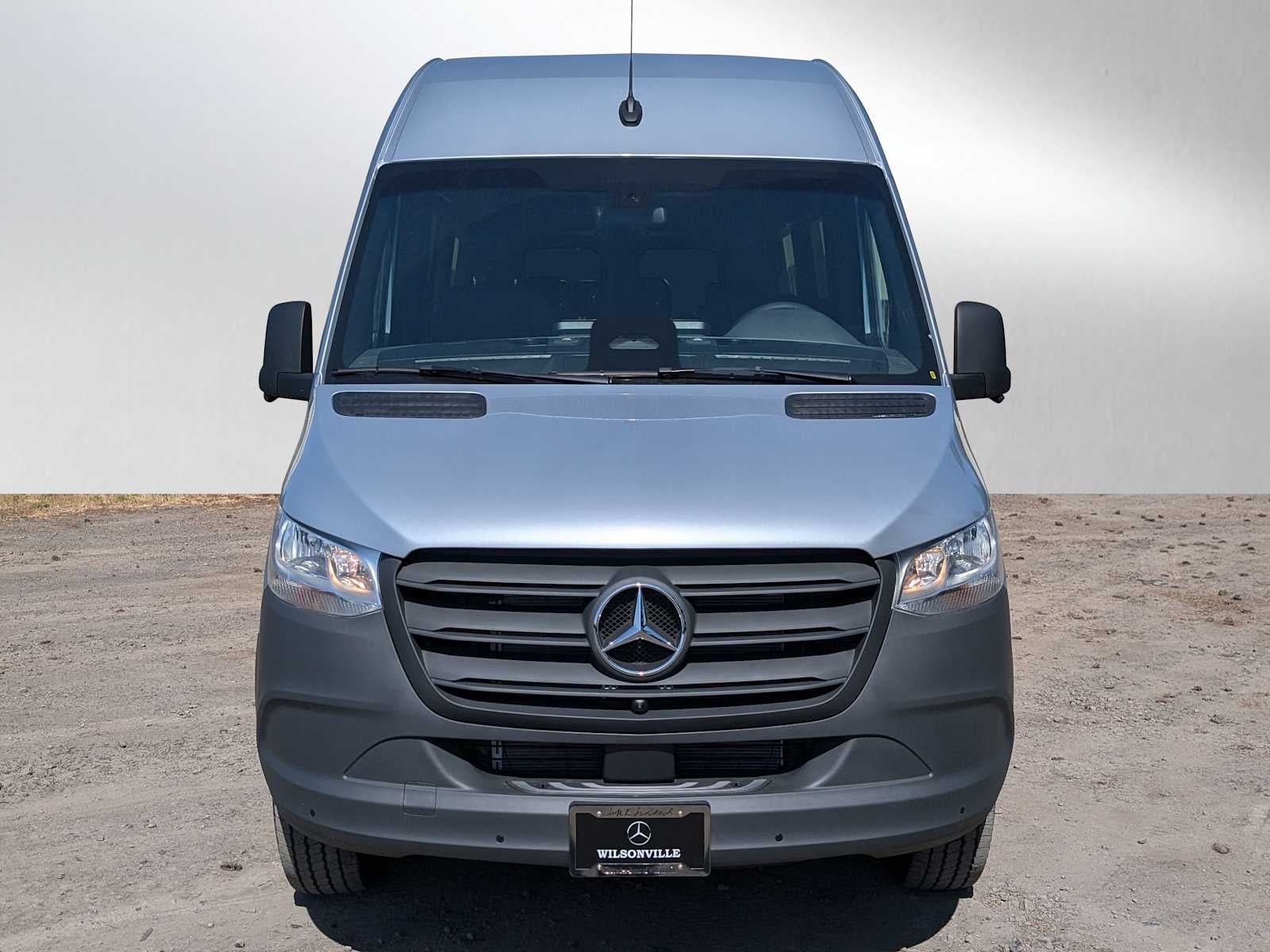 2025 Mercedes-Benz Sprinter 2500 High Roof I4 Diesel 170" RWD