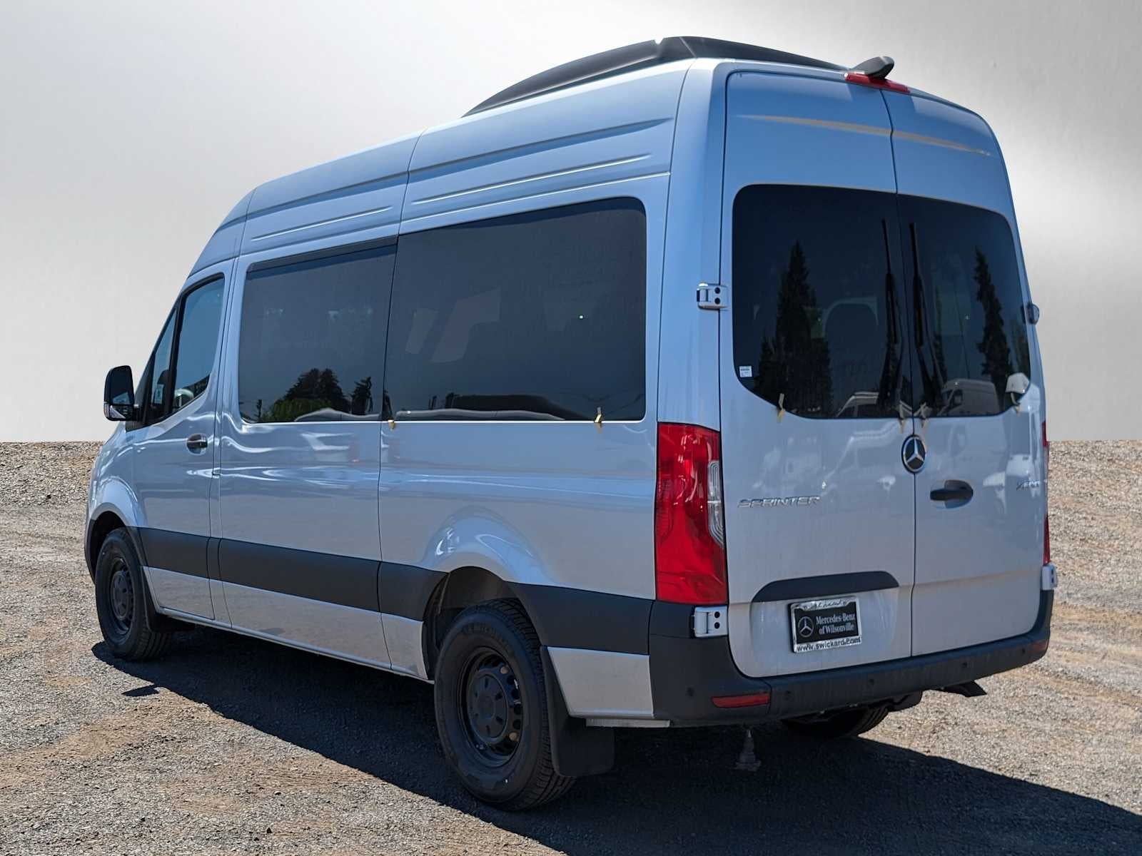 2025 Mercedes-Benz Sprinter 2500 Standard Roof I4 Diesel HO 144" RWD