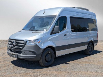 2025 Mercedes-Benz Sprinter 2500 Standard Roof I4 Diesel HO 144" RWD