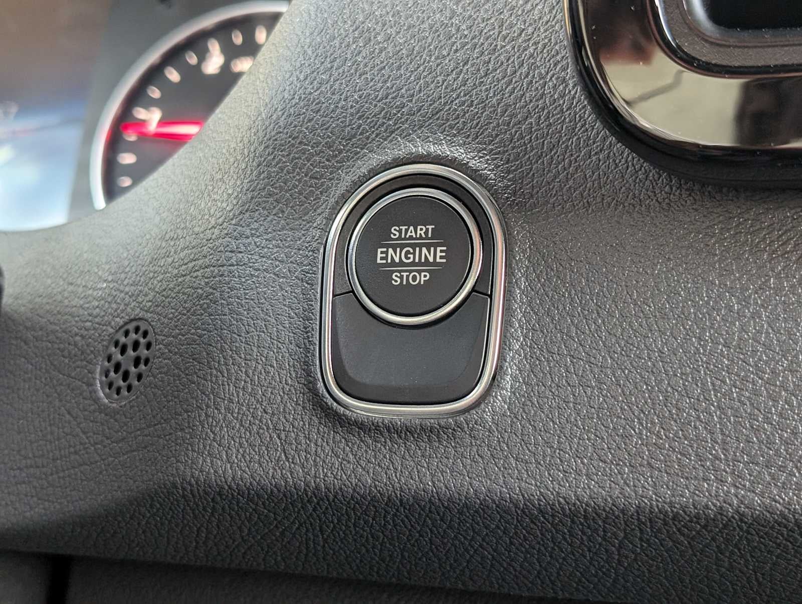 2025 Mercedes-Benz Sprinter 2500 Standard Roof I4 Diesel HO 144" RWD