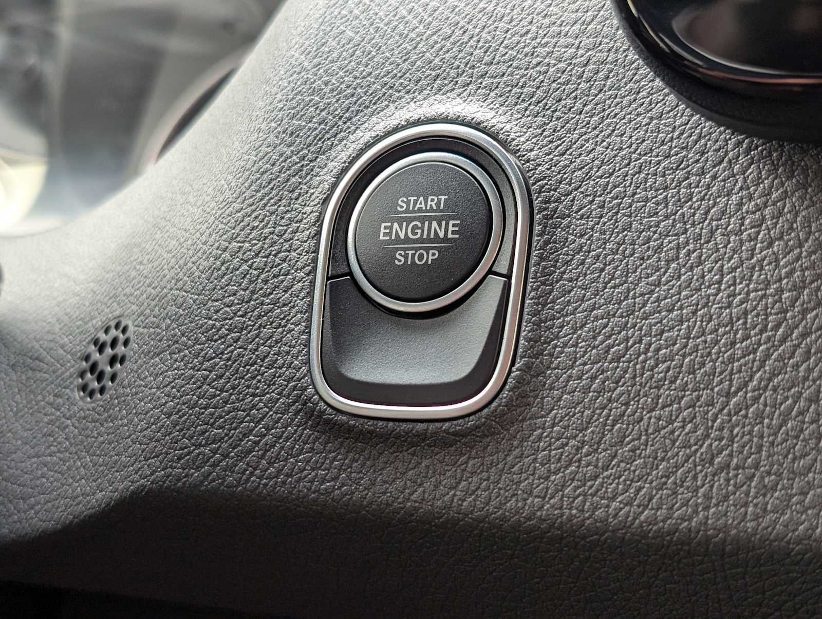 2025 Mercedes-Benz Sprinter 2500 Standard Roof I4 Diesel HO 144" RWD