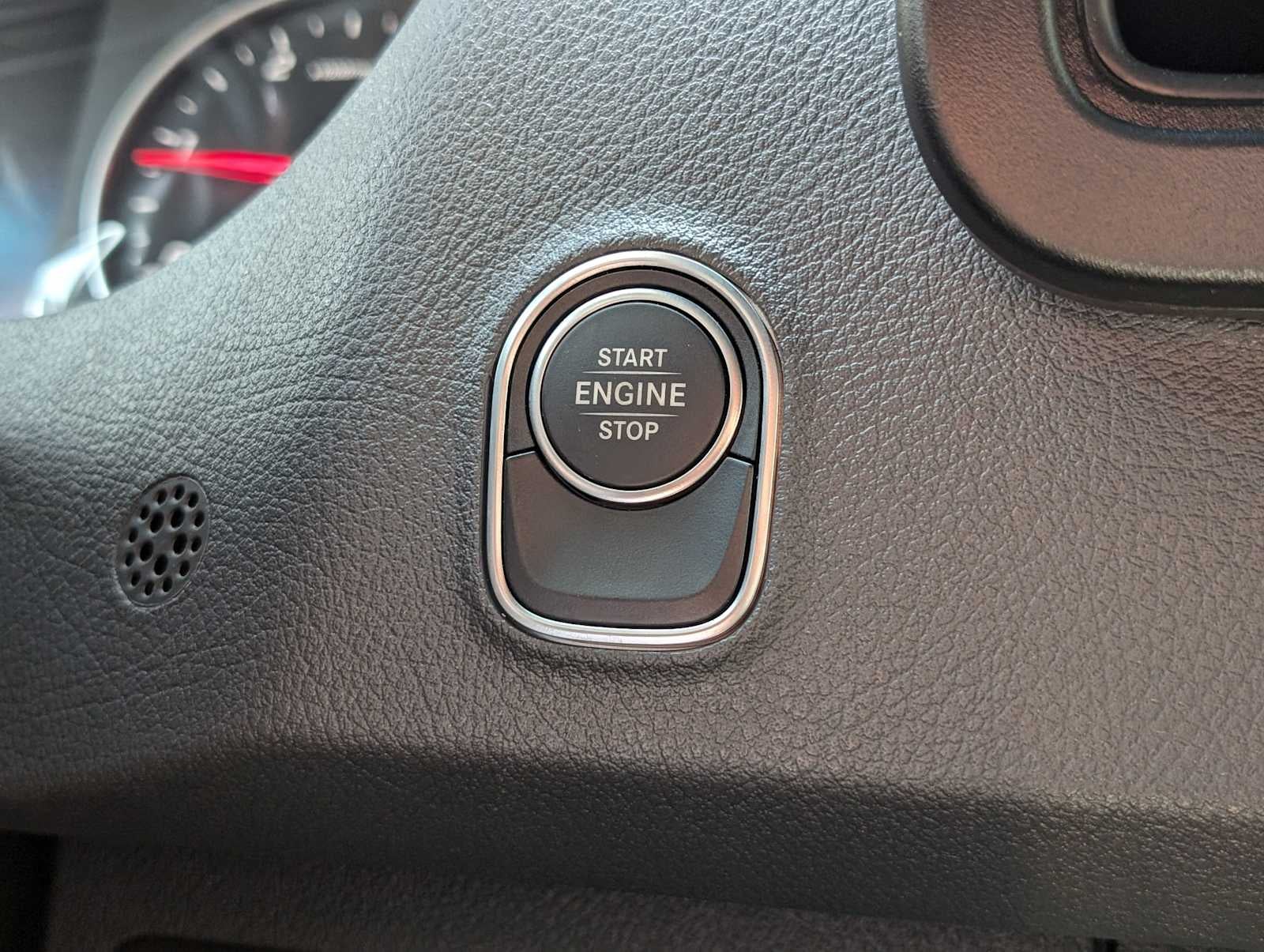 2025 Mercedes-Benz Sprinter 2500 Standard Roof I4 Diesel HO 144" RWD