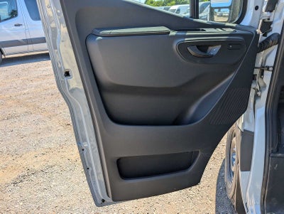 2025 Mercedes-Benz Sprinter 2500 Standard Roof I4 Diesel HO 144" RWD