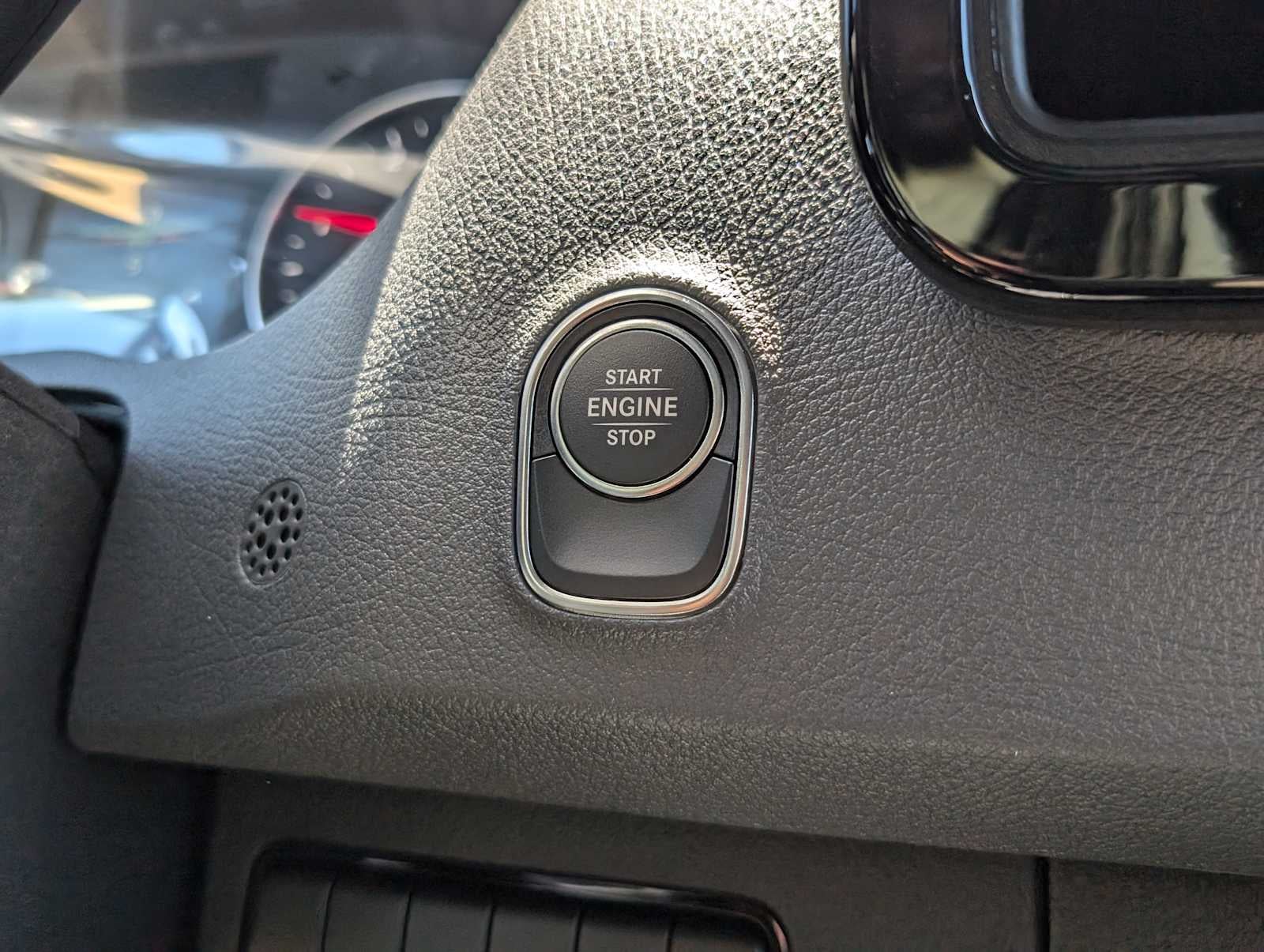 2025 Mercedes-Benz Sprinter 2500 Standard Roof I4 Diesel HO 144" RWD