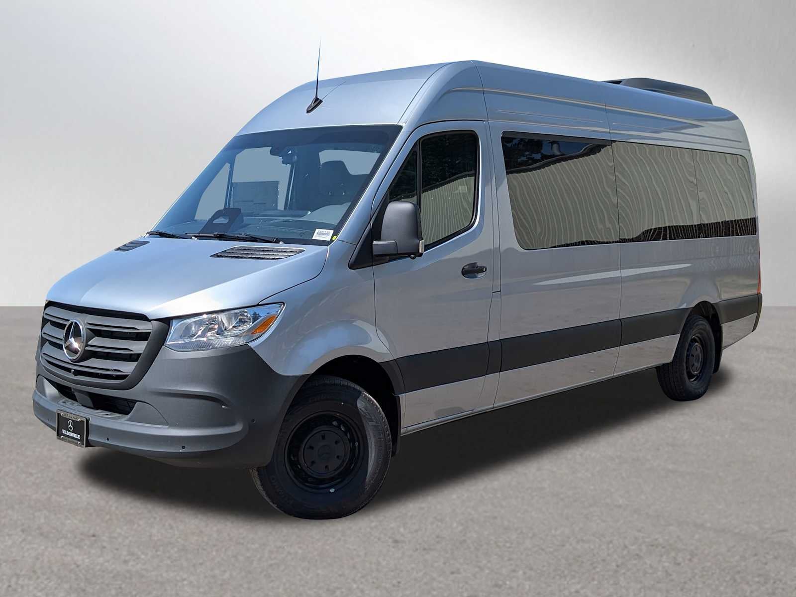 2025 Mercedes-Benz Sprinter 2500 High Roof I4 Diesel HO 170" RWD