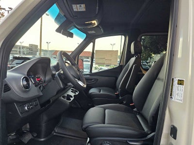 2025 Mercedes-Benz Sprinter 2500 Standard Roof I4 Diesel HO 144" RWD