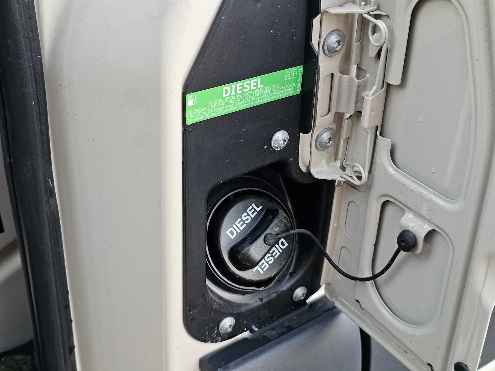 2025 Mercedes-Benz Sprinter 2500 Standard Roof I4 Diesel HO 144" RWD